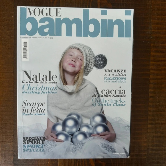 Vogue Other - Magazine Vogue Italia Bambini 225 November / December 2011 kid Children